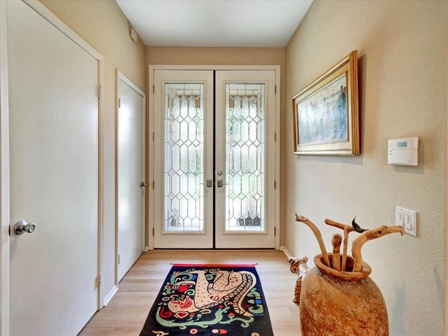 19 Lake Shore Drive, Rancho Mirage, CA 92270