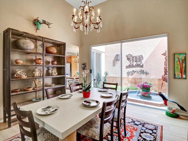 19 Lake Shore Drive, Rancho Mirage, CA 92270