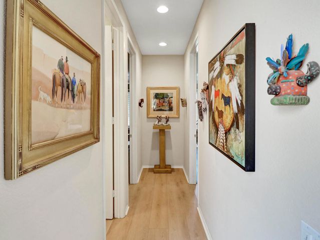 19 Lake Shore Drive, Rancho Mirage, CA 92270