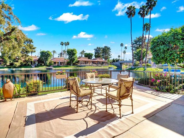 19 Lake Shore Drive, Rancho Mirage, CA 92270
