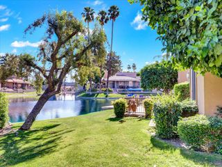 19 Lake Shore Drive, Rancho Mirage, CA 92270