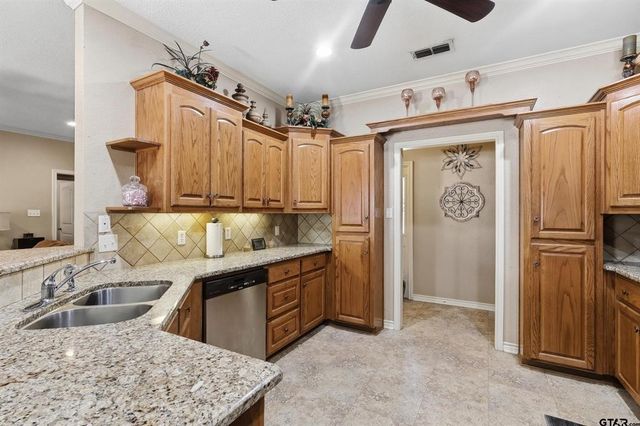 110 CR 2258, Mineola, TX 75773