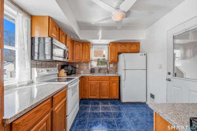 118 Frank Street, East Haven, CT 06512