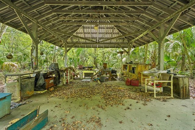 217 S TUCK POINT, Inverness, FL 34450