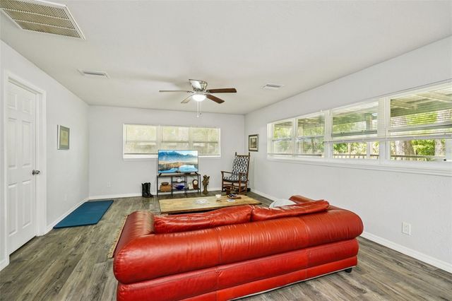 217 S TUCK POINT, Inverness, FL 34450