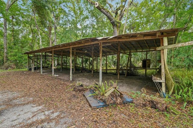 217 S TUCK POINT, Inverness, FL 34450