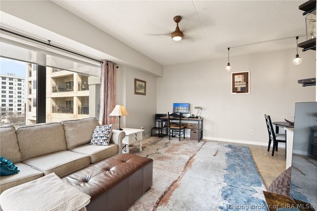 1 Riverpointe Plaza 406, Jeffersonville, IN 47130