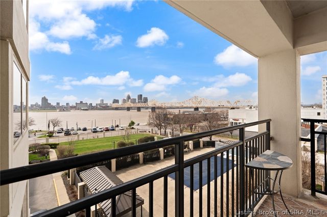 1 Riverpointe Plaza 406, Jeffersonville, IN 47130