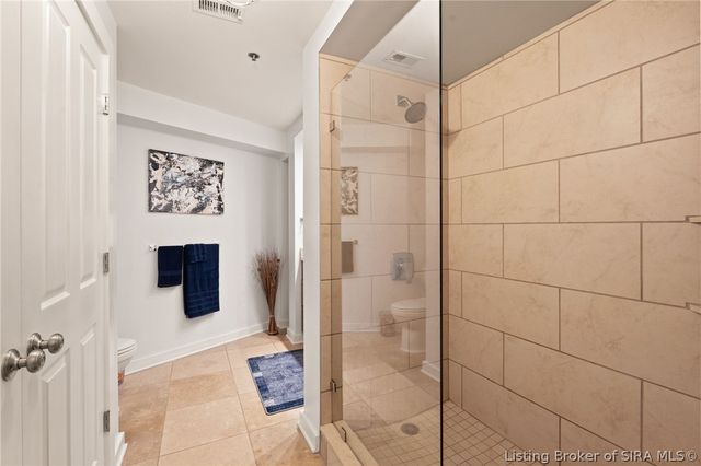 1 Riverpointe Plaza 406, Jeffersonville, IN 47130