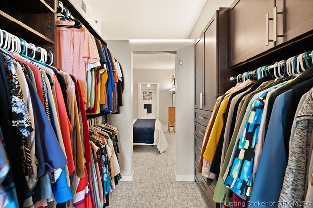 1 Riverpointe Plaza 406, Jeffersonville, IN 47130