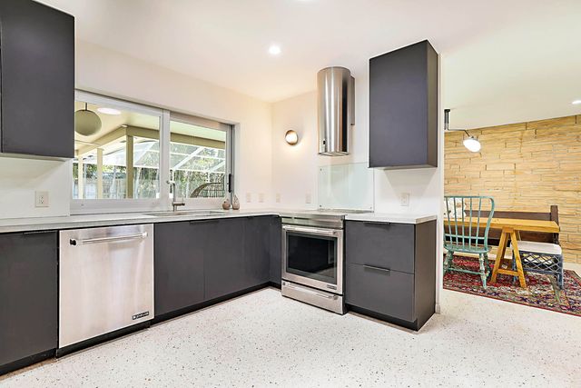 400 NW 6th Avenue, Boca Raton, FL 33432