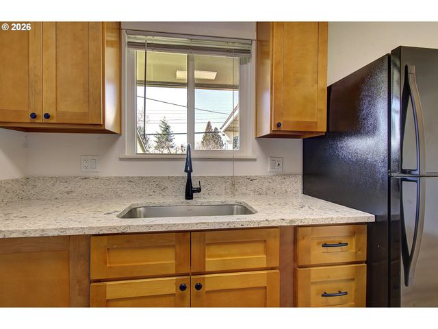 406 N MORRISON Rd Ne, Vancouver, WA 98664