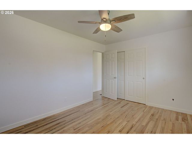 406 N MORRISON Rd Ne, Vancouver, WA 98664