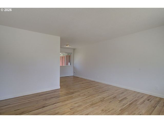 406 N MORRISON Rd Ne, Vancouver, WA 98664