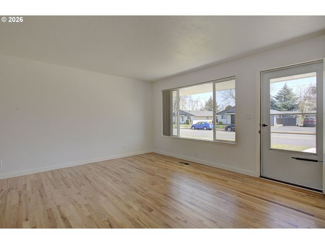 406 N MORRISON Rd Ne, Vancouver, WA 98664