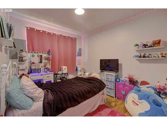 406 N MORRISON Rd Ne, Vancouver, WA 98664