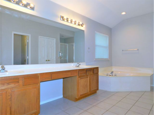 3721 Calvert Lane, Denton, TX 76208