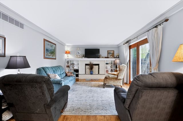 702 Braugham Road, Indianapolis, IN 46227