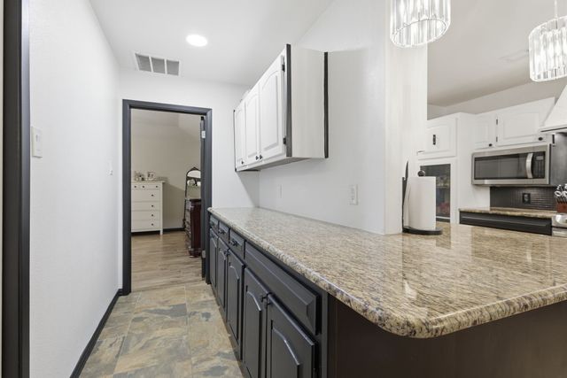 1613 Glasgow Drive, Arlington, TX 76015