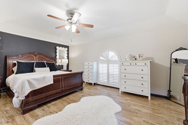 1613 Glasgow Drive, Arlington, TX 76015