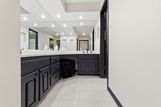 1613 Glasgow Drive, Arlington, TX 76015