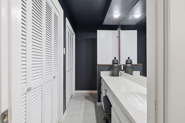 1613 Glasgow Drive, Arlington, TX 76015