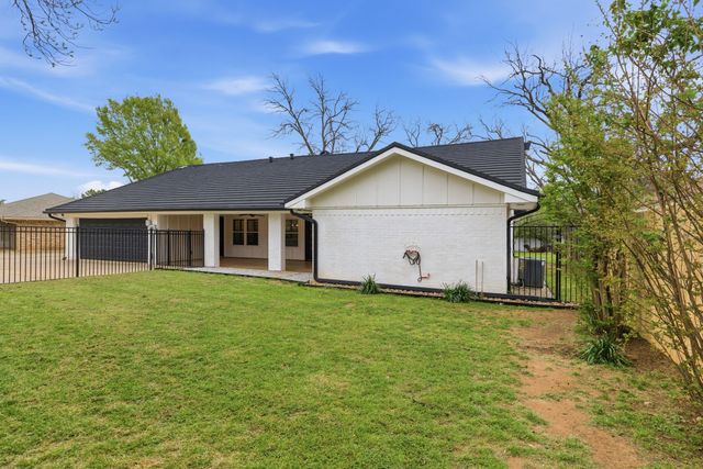 1613 Glasgow Drive, Arlington, TX 76015