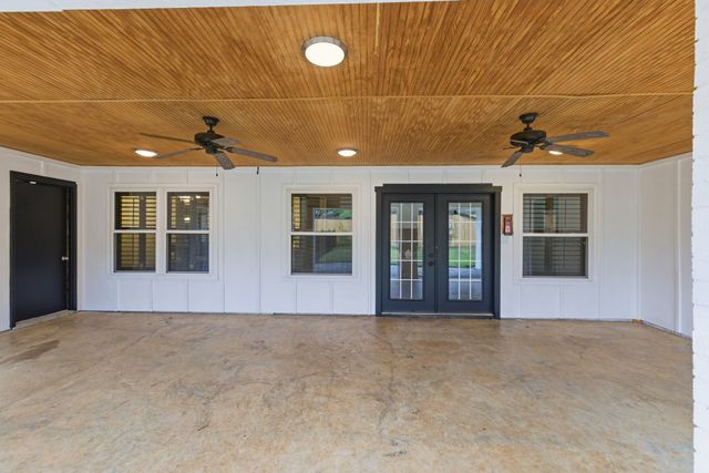 1613 Glasgow Drive, Arlington, TX 76015