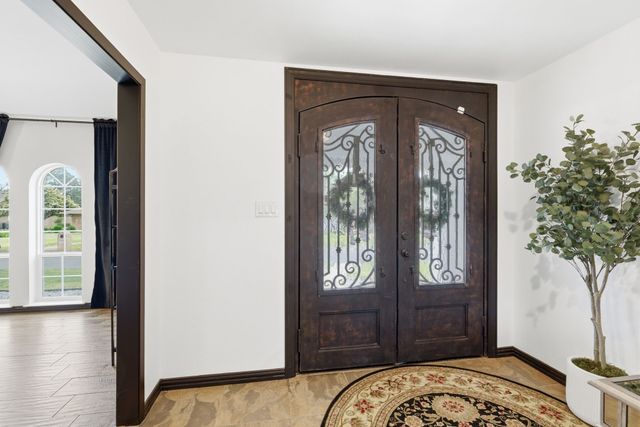 1613 Glasgow Drive, Arlington, TX 76015