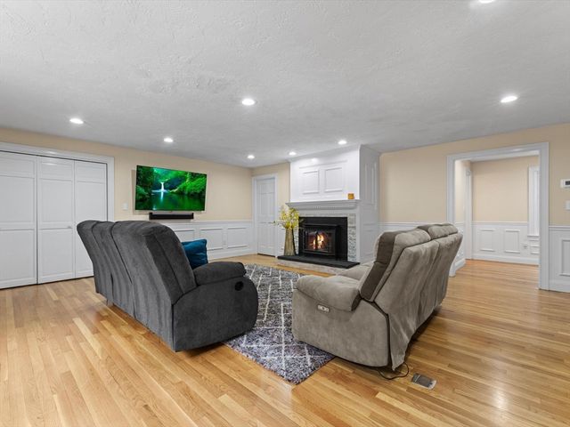 51 Lackey Street, Westborough, MA 01581