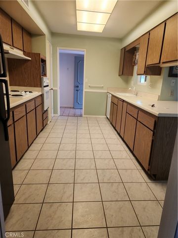 28055 Grosse Point Drive, Menifee, CA 92586