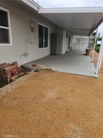 28055 Grosse Point Drive, Menifee, CA 92586