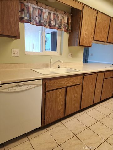 28055 Grosse Point Drive, Menifee, CA 92586