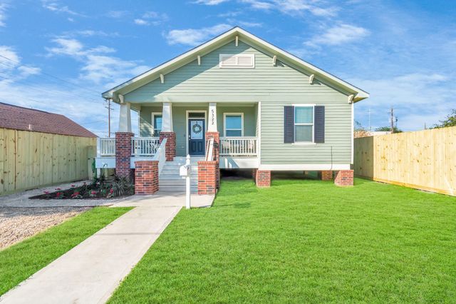 5322 Avenue K, Galveston, TX 77551