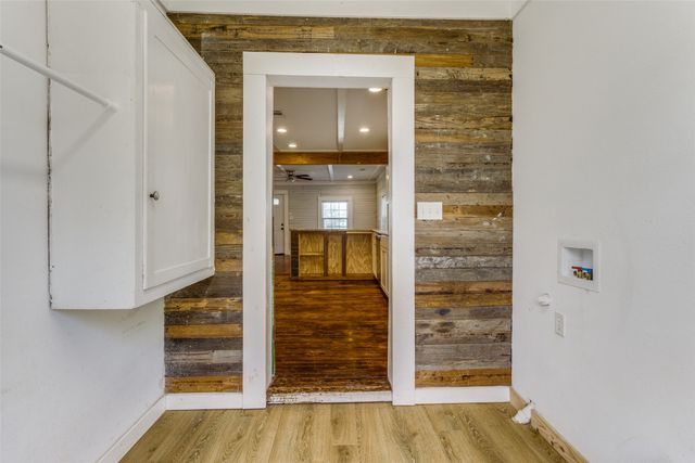 1110 Chestnut Street, Bonham, TX 75418