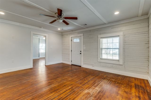 1110 Chestnut Street, Bonham, TX 75418