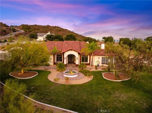 21977 Paseo Chico, Murrieta, CA 92562