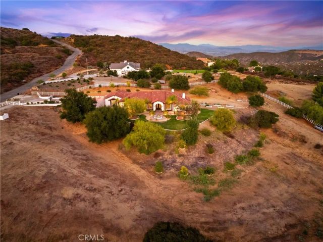 21977 Paseo Chico, Murrieta, CA 92562