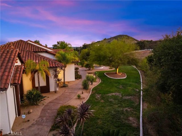21977 Paseo Chico, Murrieta, CA 92562