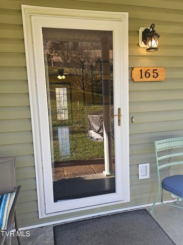 165 Sun Valley Street, Cedar Bluff, VA 24609