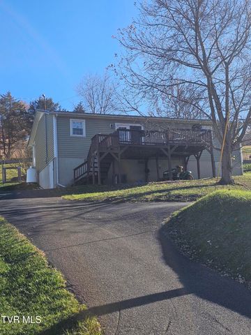 165 Sun Valley Street, Cedar Bluff, VA 24609