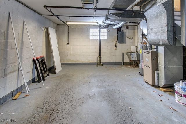 175-177 2nd Street NE, Barberton, OH 44203