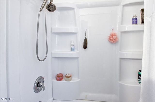 175-177 2nd Street NE, Barberton, OH 44203