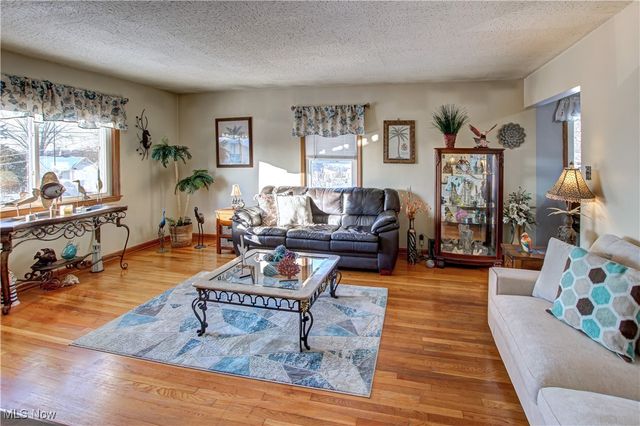 175-177 2nd Street NE, Barberton, OH 44203