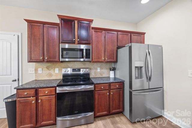14712 Vaughan Drive, Charlotte, NC 28273