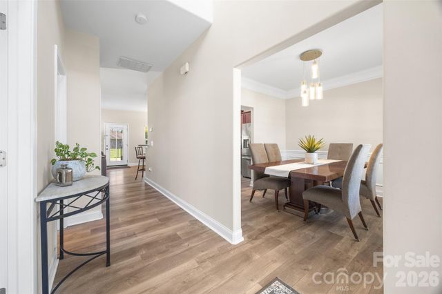 14712 Vaughan Drive, Charlotte, NC 28273