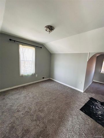 8727 Gary Street, Dearborn, MI 48126