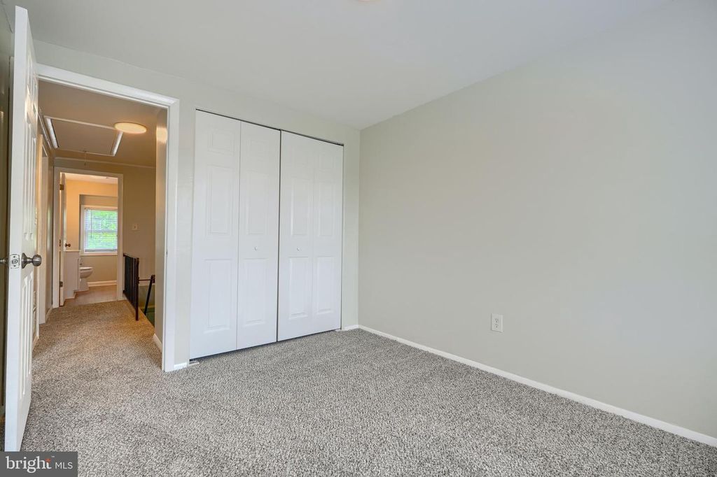 Image 26 of property listing at 6190 RADECKE AVE, Baltimore, MD 21206