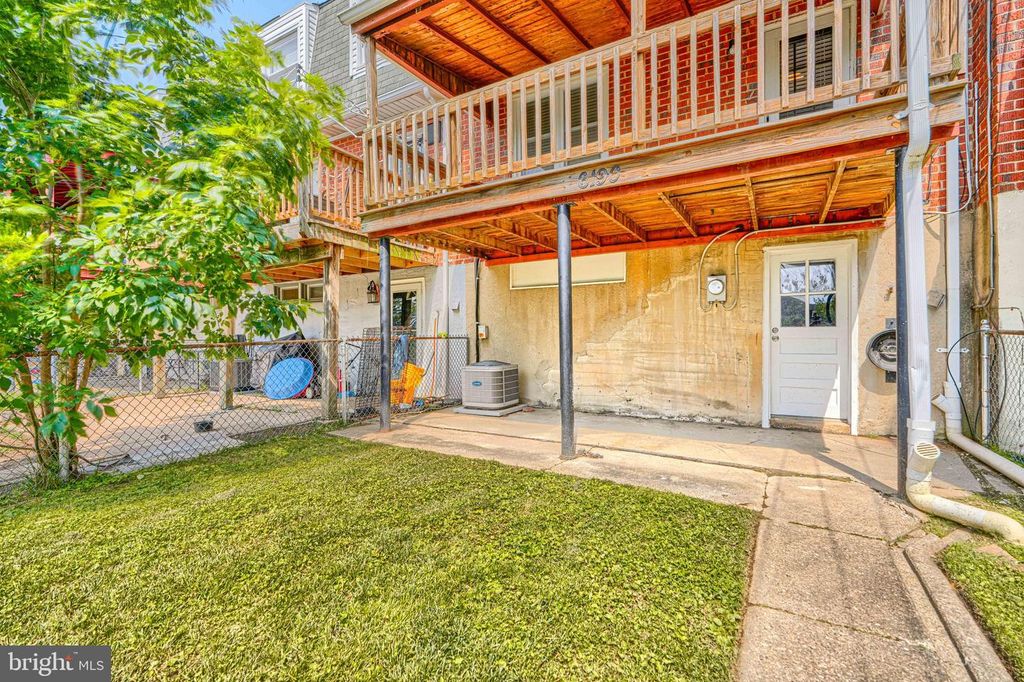 Image 36 of property listing at 6190 RADECKE AVE, Baltimore, MD 21206
