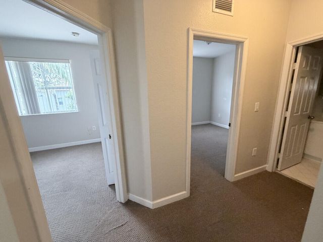 933 NE 42nd Avenue, Homestead, FL 33033
